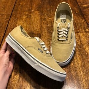 Nwot Vans Authentic Khaki Sneakers 85mw 